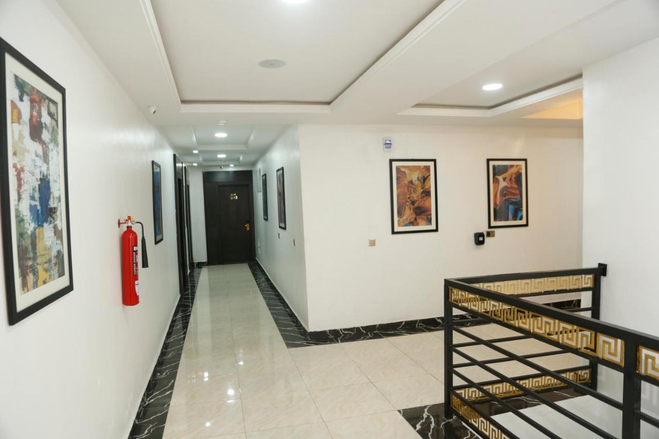 247 Luxury Hotel & Apartment Ajah Lekki Eksteriør bilde