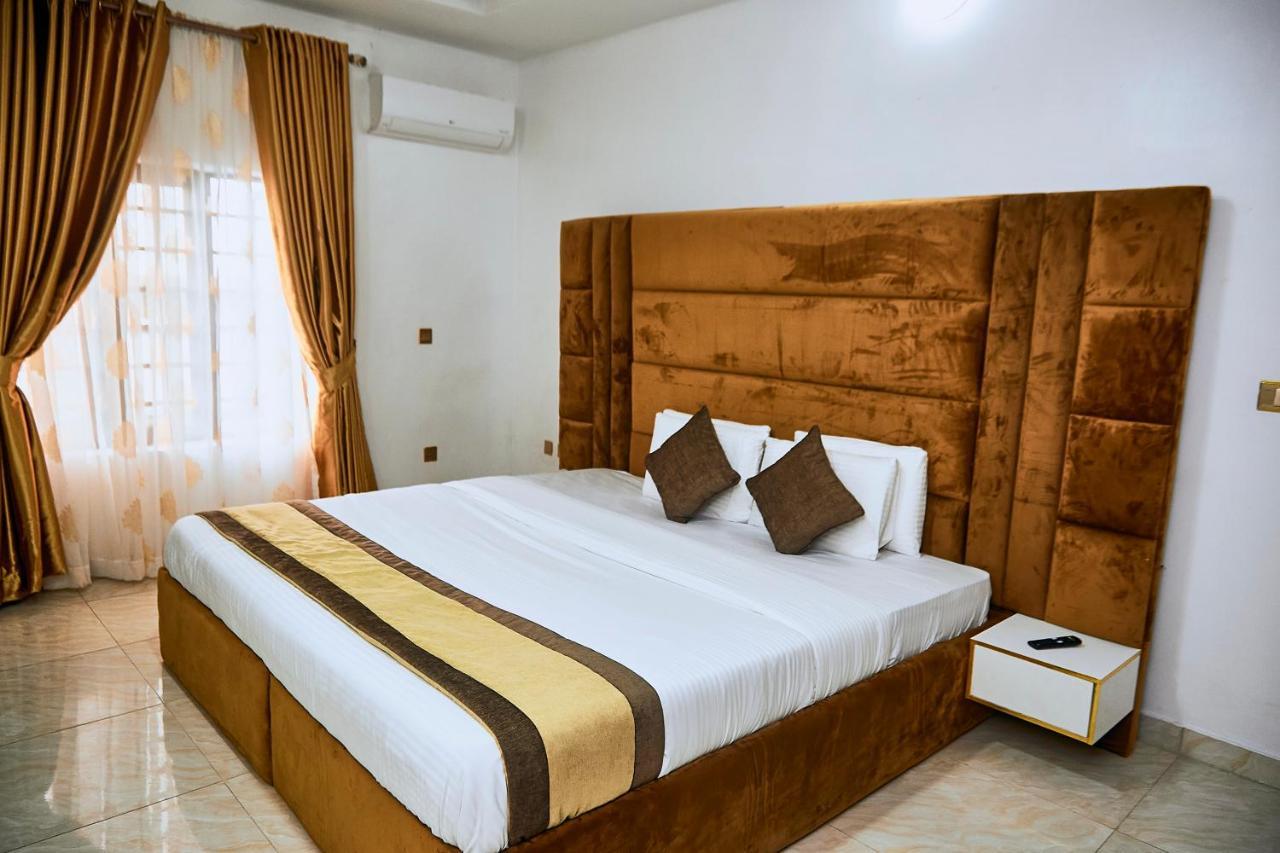 247 Luxury Hotel & Apartment Ajah Lekki Eksteriør bilde