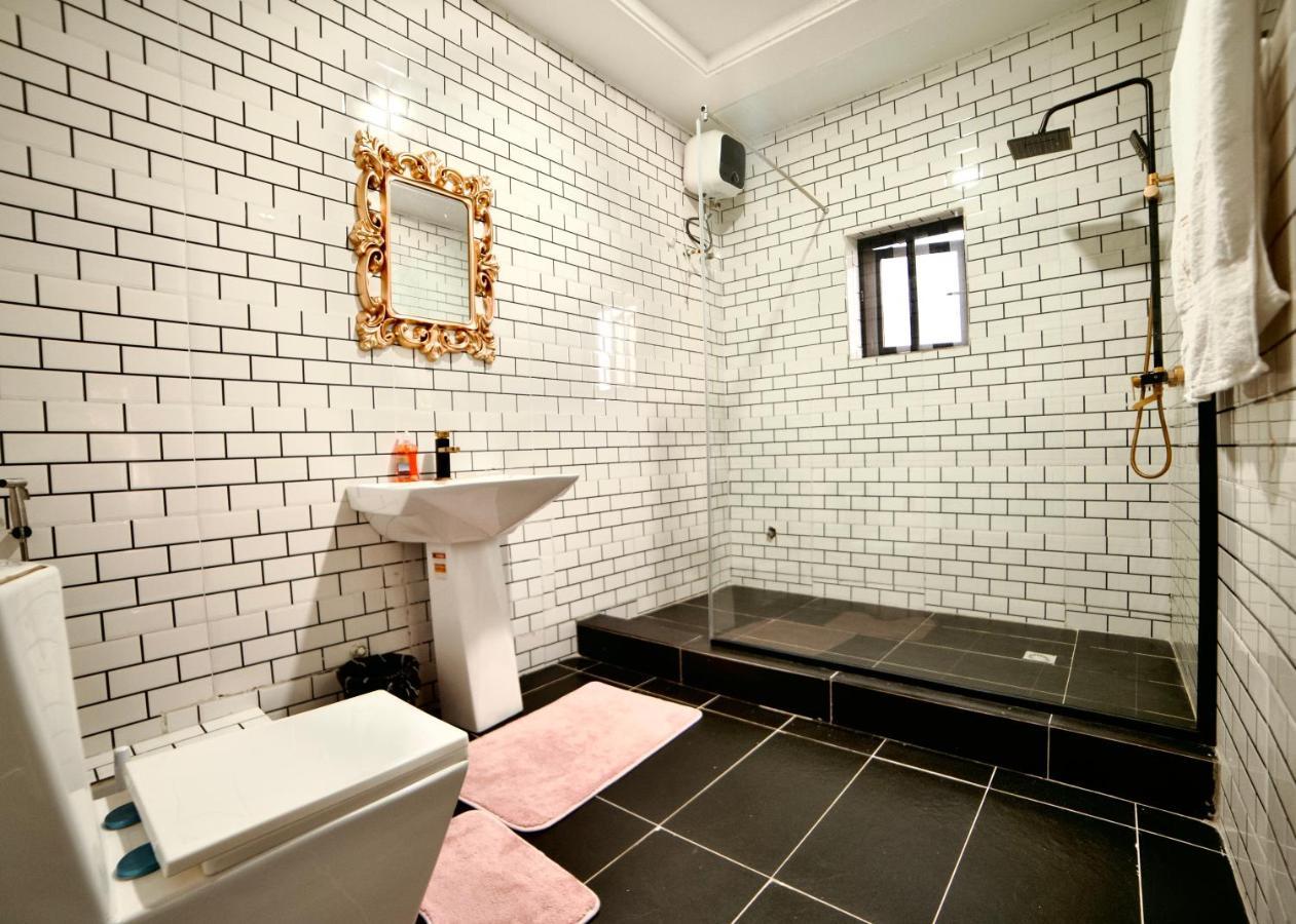 247 Luxury Hotel & Apartment Ajah Lekki Eksteriør bilde