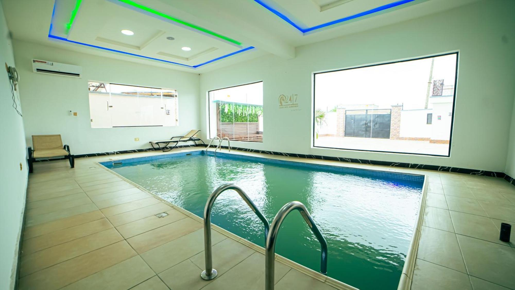 247 Luxury Hotel & Apartment Ajah Lekki Eksteriør bilde