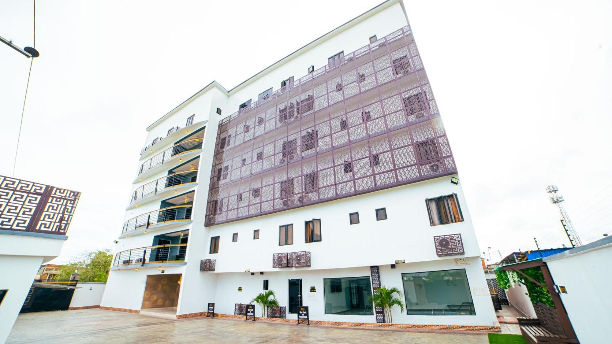 247 Luxury Hotel & Apartment Ajah Lekki Eksteriør bilde
